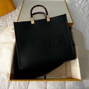 Fendi Medium Sunshine Tote